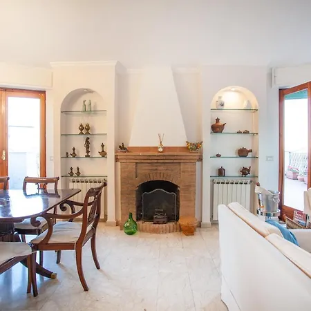 Apartment Belvedere House *
