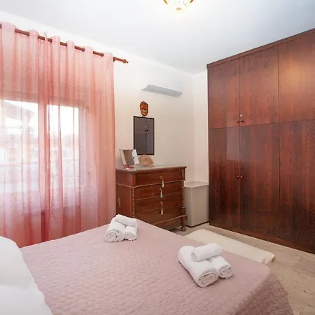 Apartment Belvedere House *