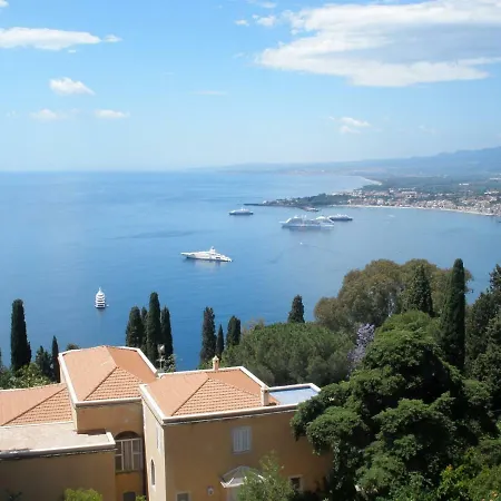 Belvedere House * Taormina