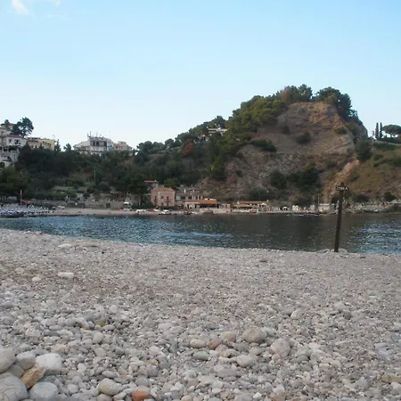 Belvedere House * Taormina